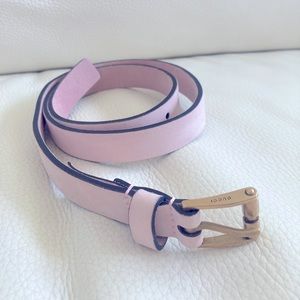 Authentic Gucci belt in size 70. (31 inches) fits xs